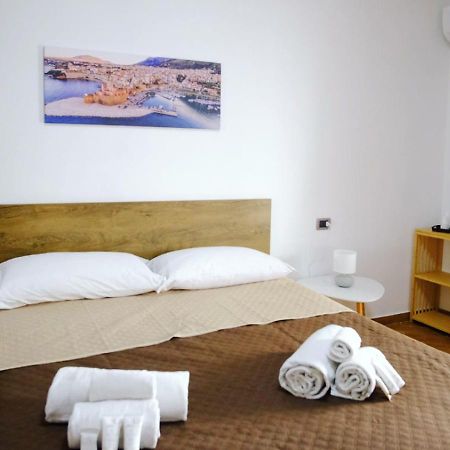 Sofia Rooms Castellammare del Golfo Buitenkant foto